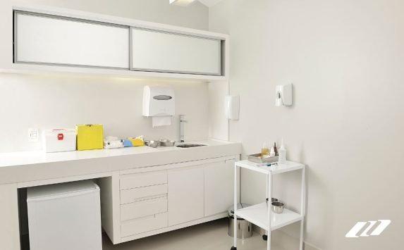 ACEROS UP – El mobiliario invisible que salva tu día_ Aliados clave para auxiliares eficientes 03